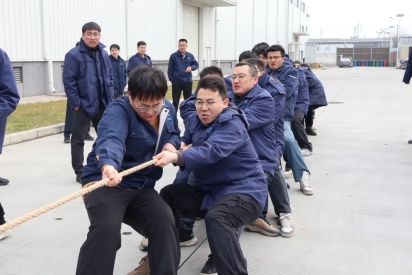 基石十二载 奋进十五五 | 欧中科技开展“庆元旦 迎新年”职工拔河比赛